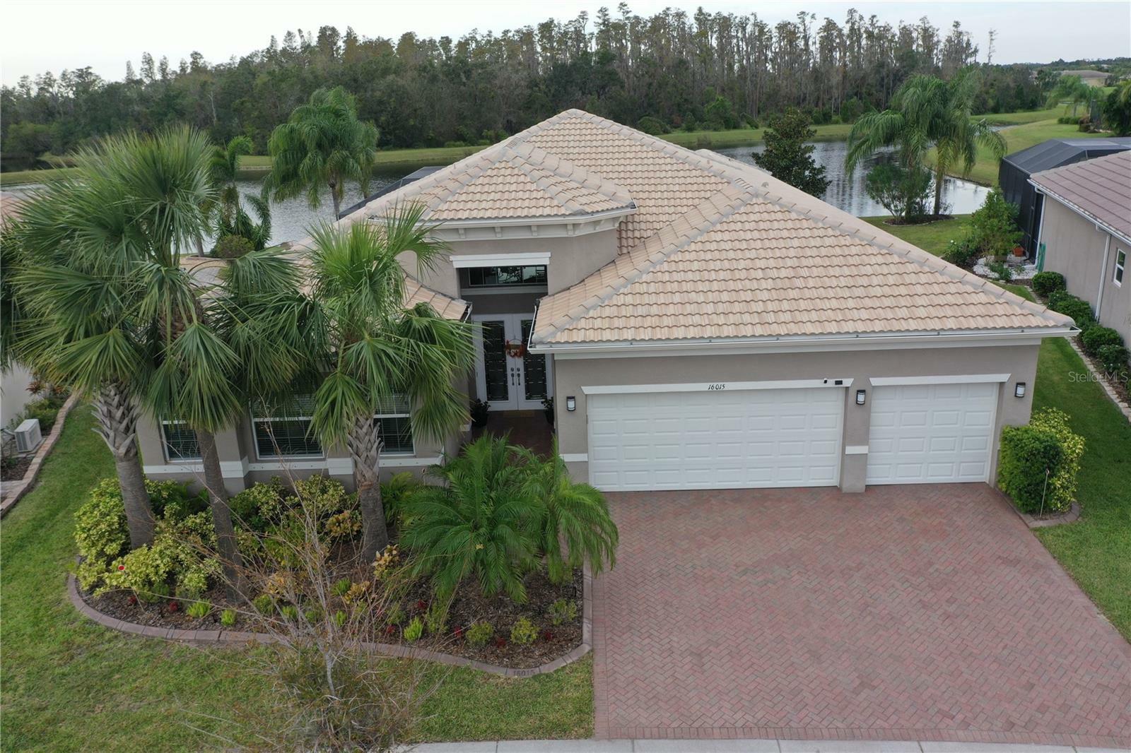 Property Photo:  16015 Cape Coral Drive  FL 33598 