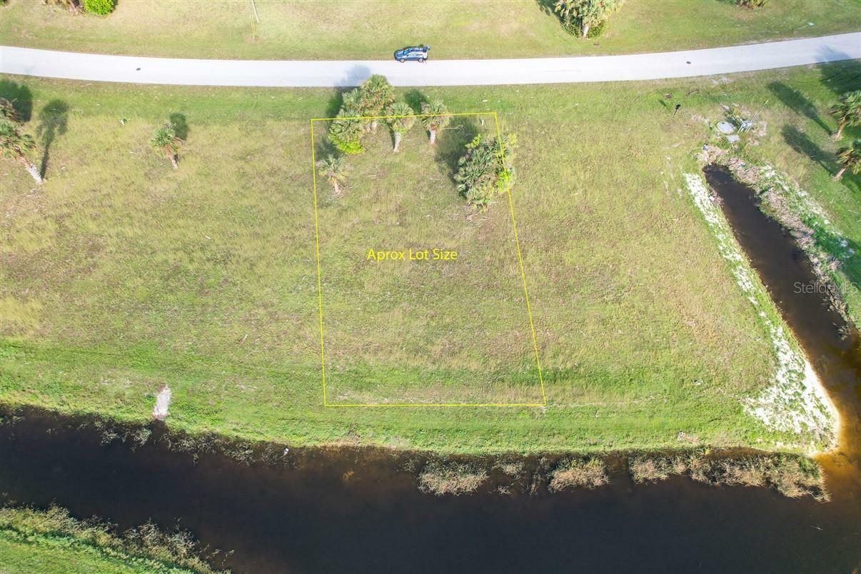 Property Photo:  16208 San Edmundo Road  FL 33955 