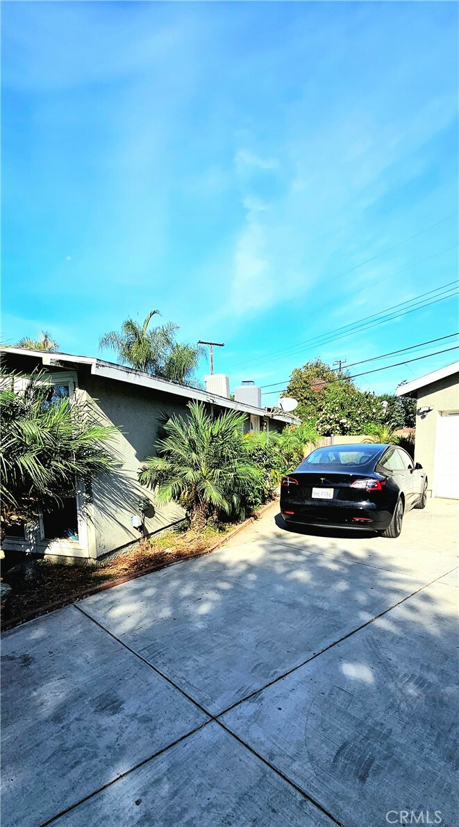 Property Photo:  11605 Nan Street  CA 90606 