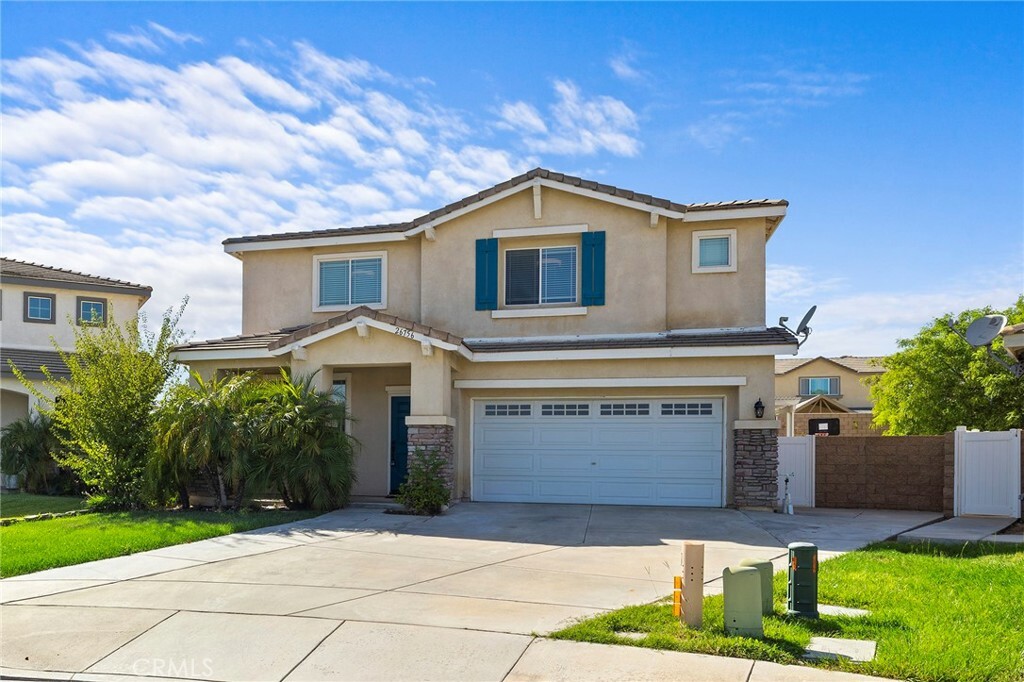 Property Photo:  26756 Southbrook Court  CA 92584 