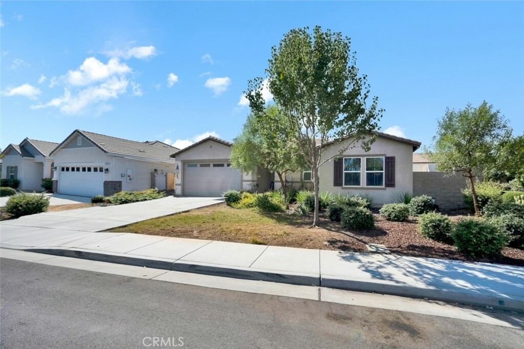 Property Photo:  31857 Abbott Court  CA 92584 