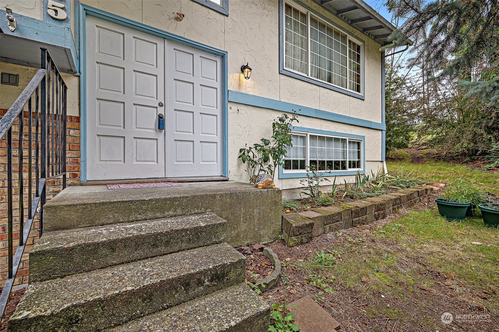 Property Photo:  4215 228th St SE  WA 98021 