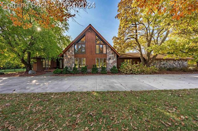 Property Photo:  3839 Napier Road  MI 48170 