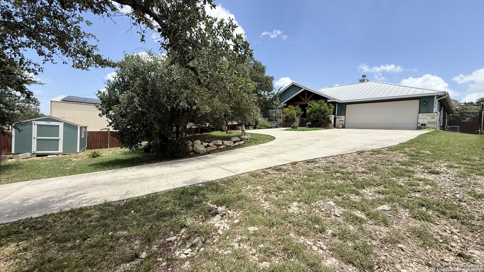 Property Photo: 1575 Cattail TX 78133