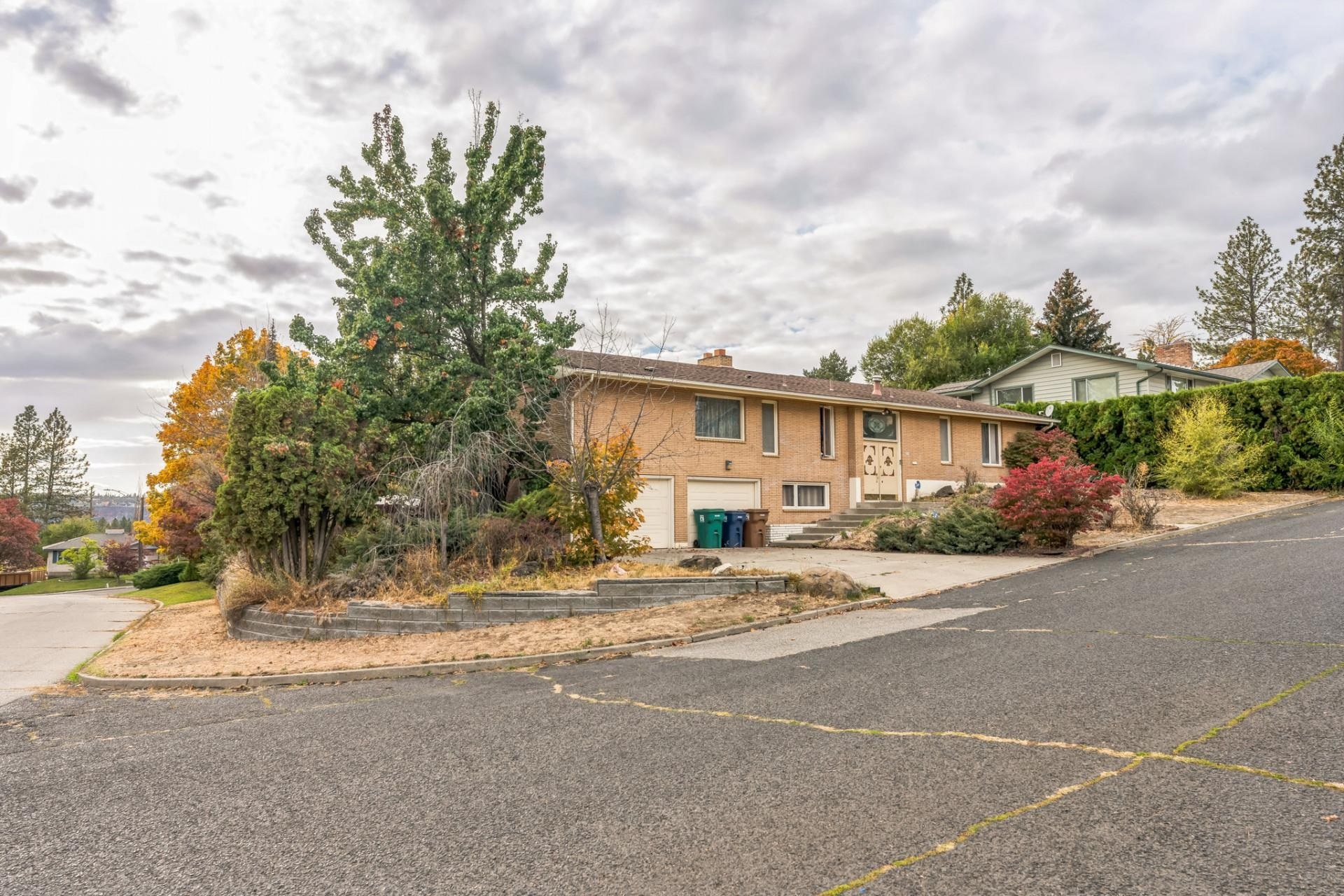 Property Photo:  4004 W Taft Dr  WA 99208 