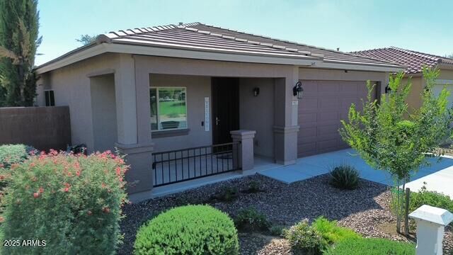 Property Photo:  901 W Witt Avenue  AZ 85140 