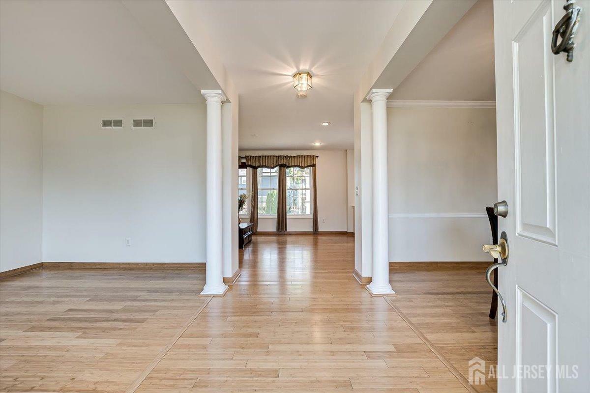 Property Photo:  13 Fabiszewski Way  NJ 08872 