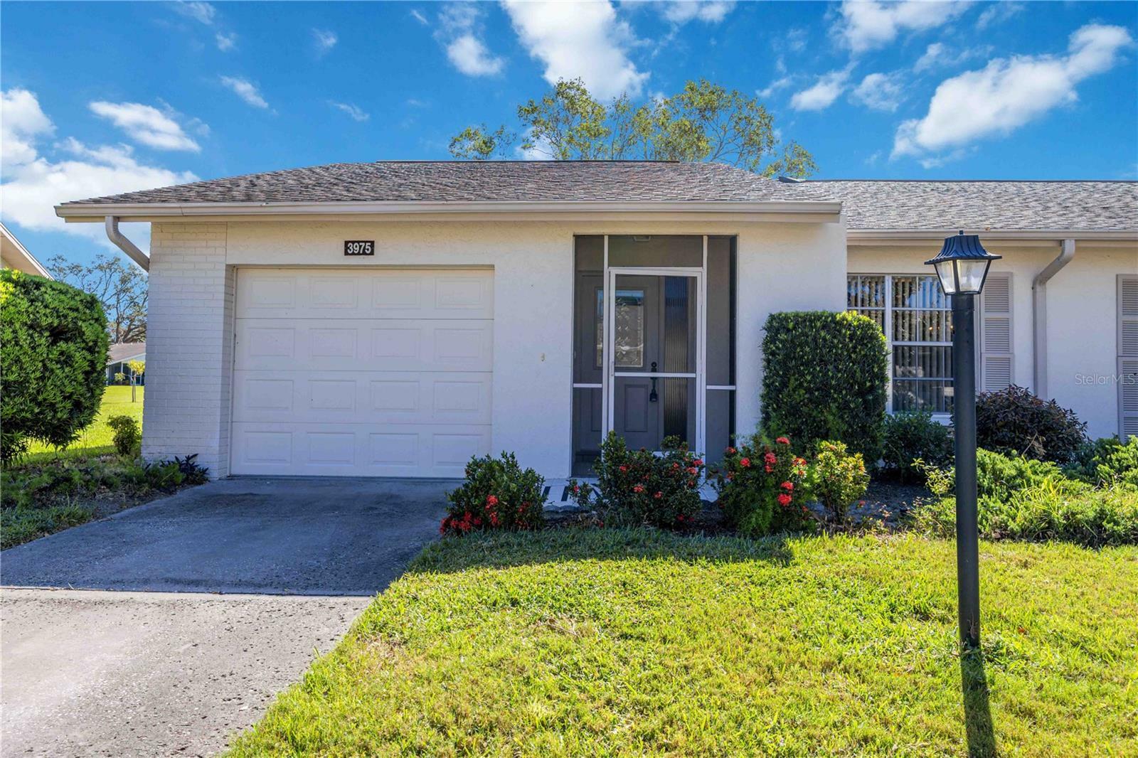 Property Photo:  3975 Oakhurst Boulevard 3081  FL 34233 