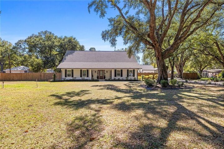 13204 Dale Drive  Ponchatoula LA 70454 photo