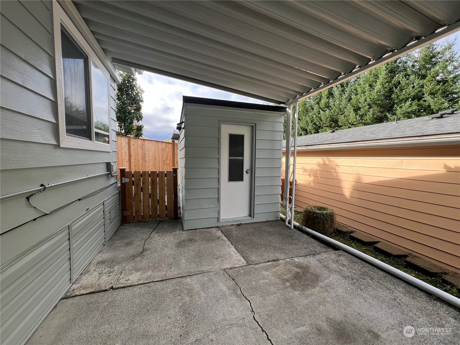 Property Photo:  1415 84th Street SE 33  WA 98208 