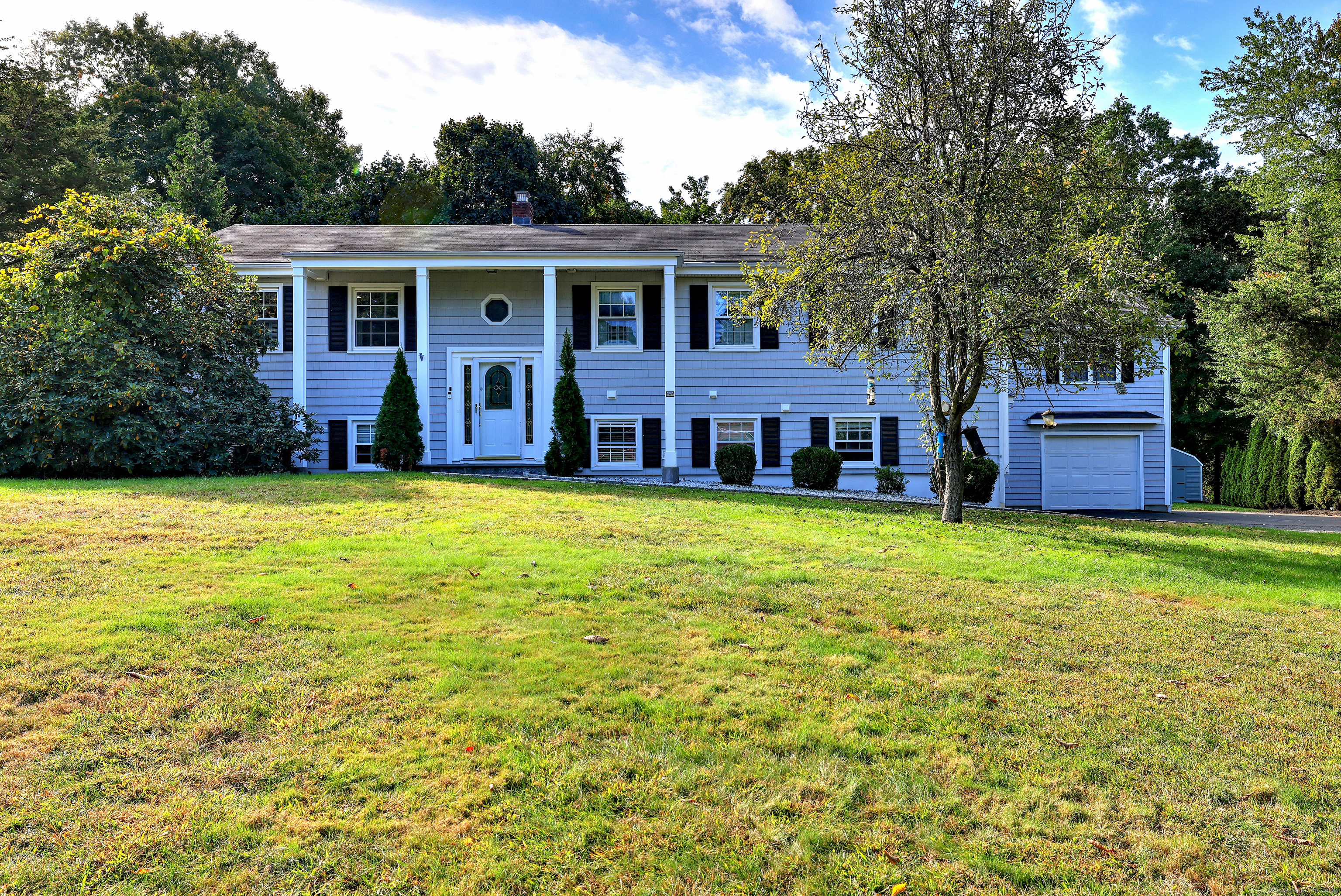 36 Mount Pleasant Drive  Trumbull CT 06611 photo