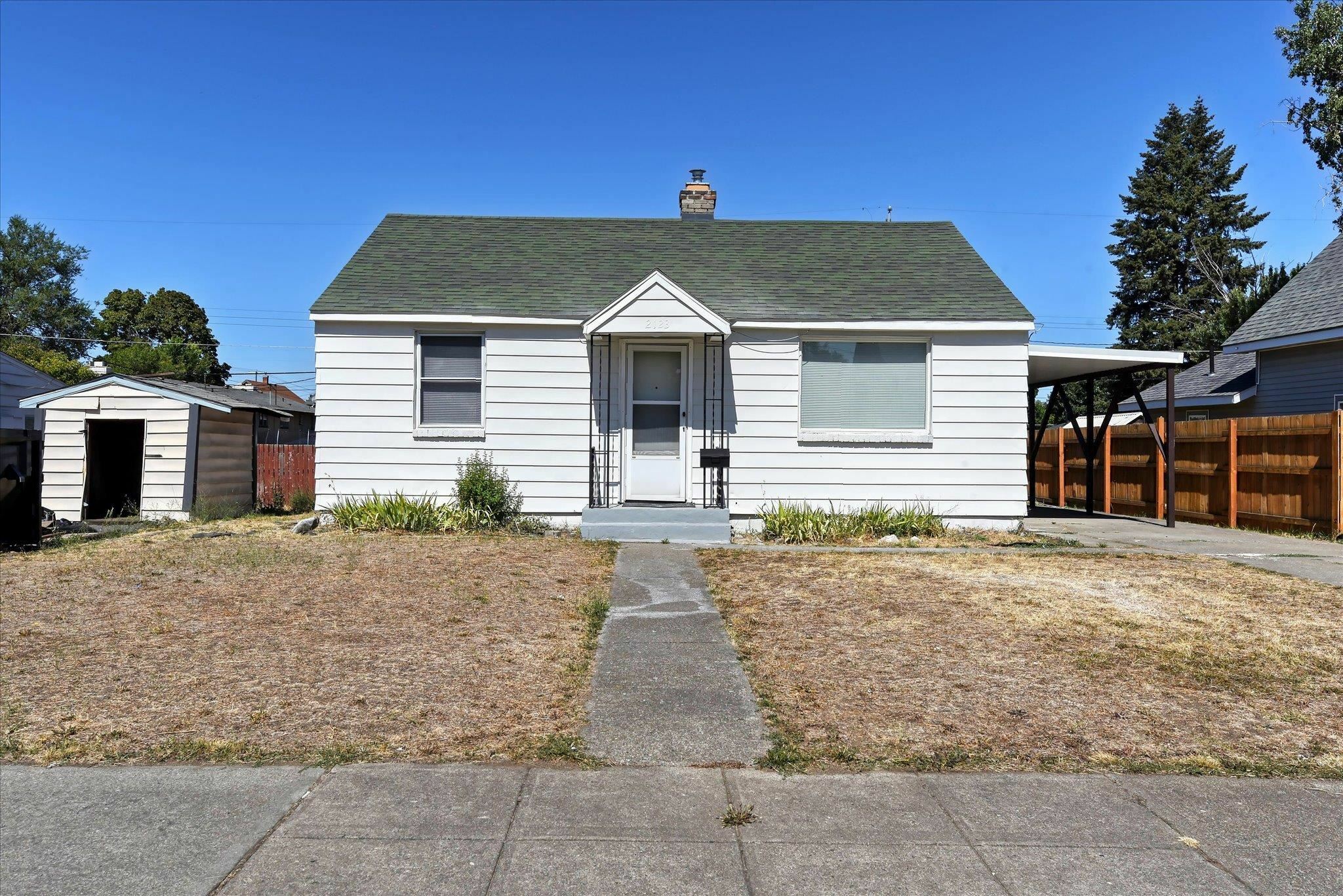 Property Photo:  2123 E Joseph Ave  WA 99207 