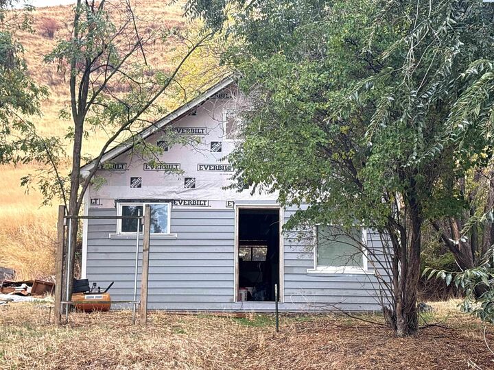 290 Hill St.  Pomeroy WA 99347-9998 photo