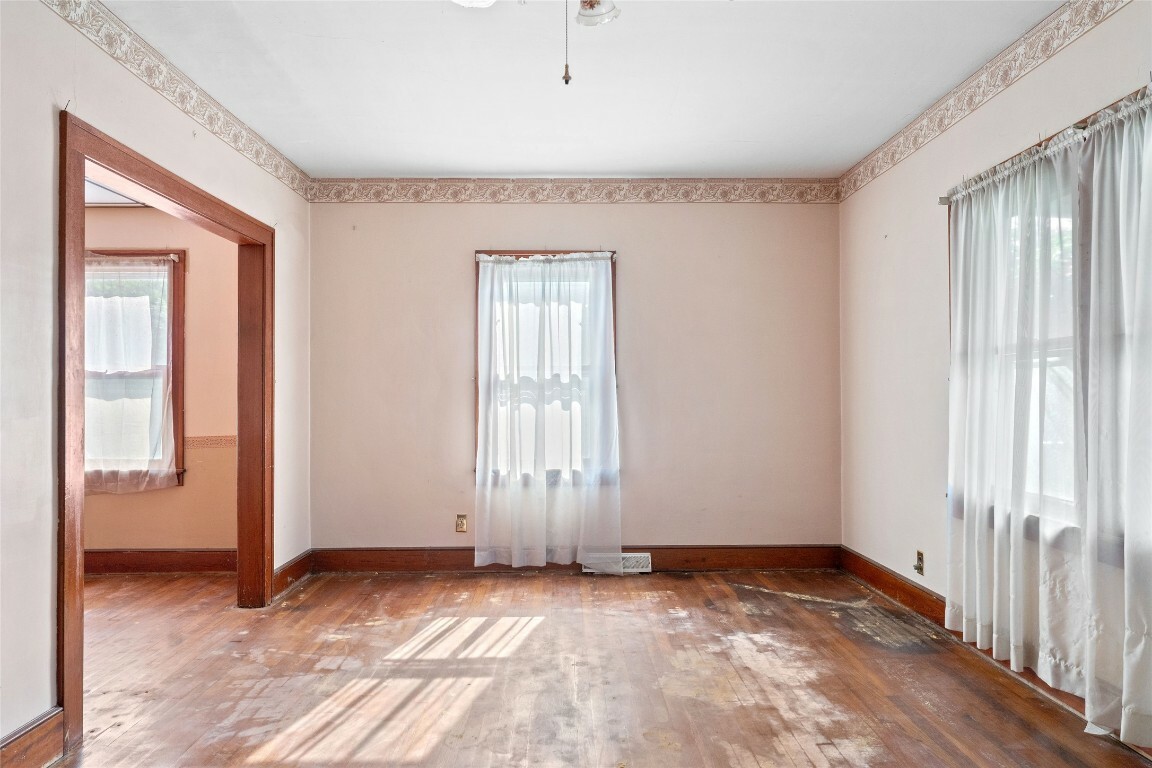 Property Photo:  10 Bigelow Street  NY 13904 