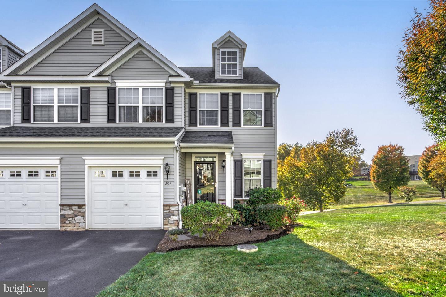 Property Photo:  301 Heather Way  PA 19543 