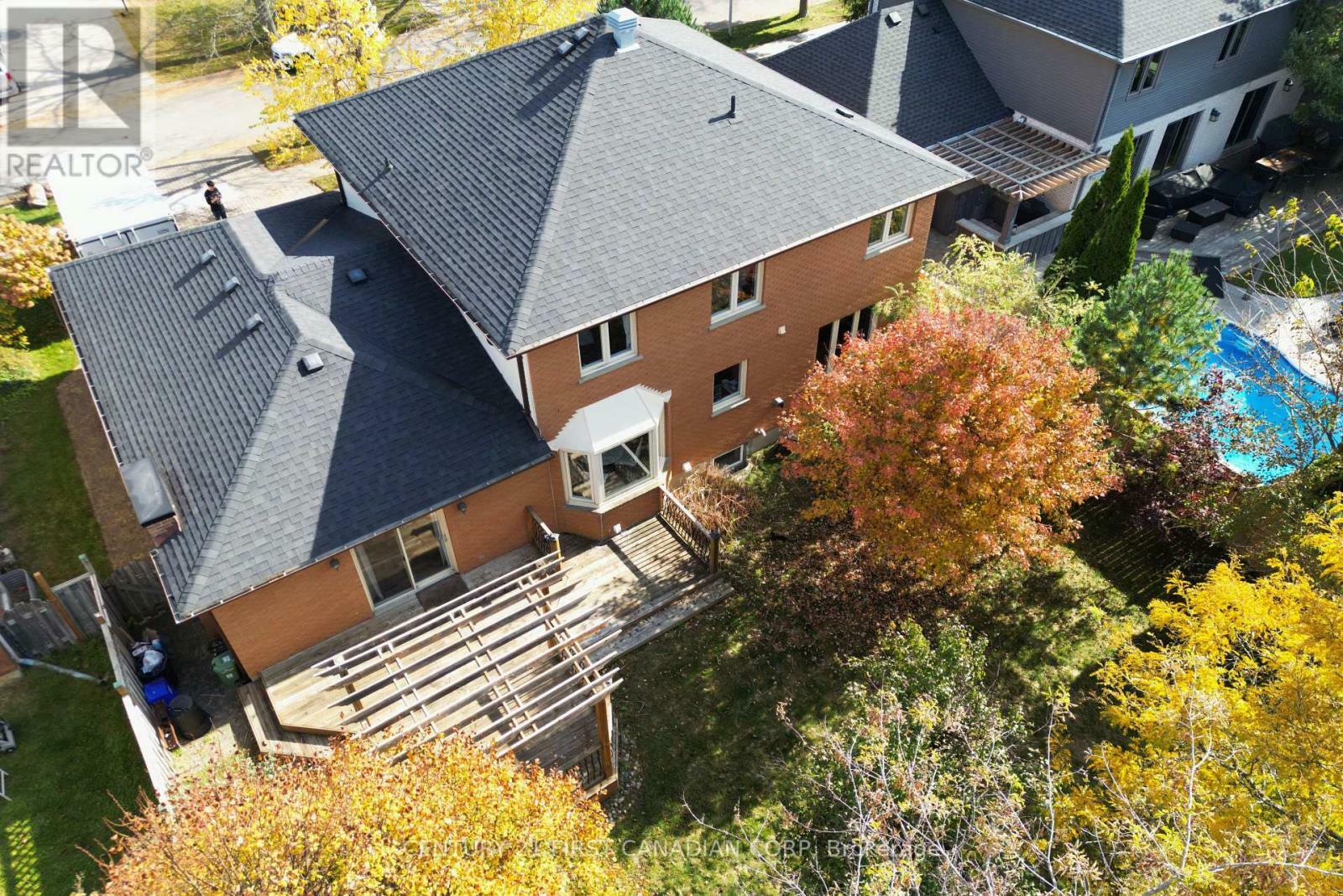 Photo de la propriété:  1669 Phillbrook Crescent  ON N5X 2Z4 