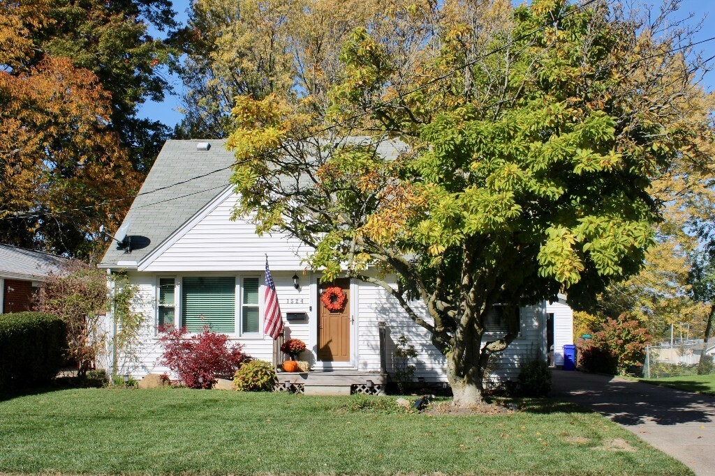 Property Photo:  1524 W 41st Street  PA 16509 