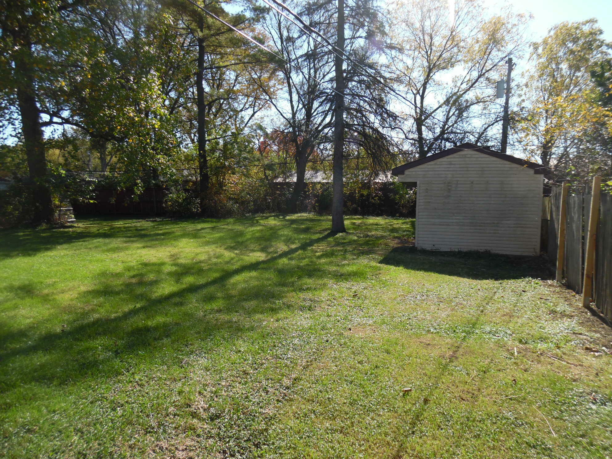 Property Photo:  817 W 63rd Avenue  IN 46410 