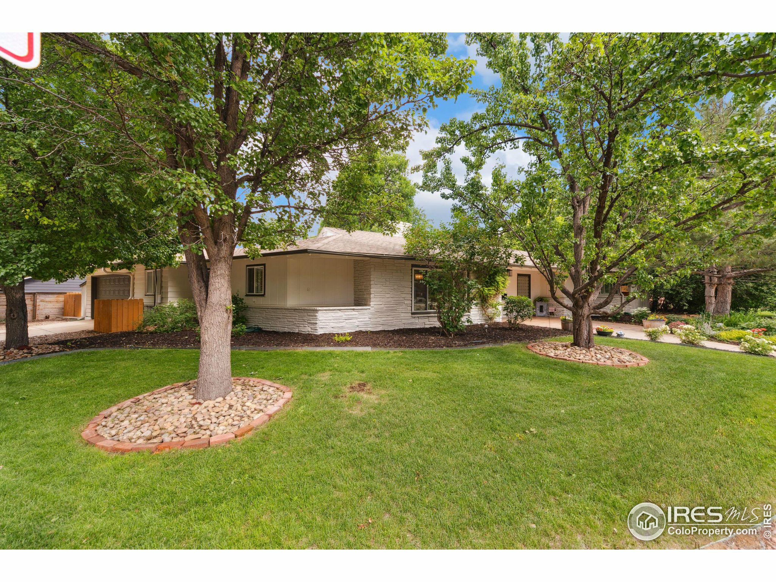 Property Photo:  632 Del Norte Pl  CO 80521 