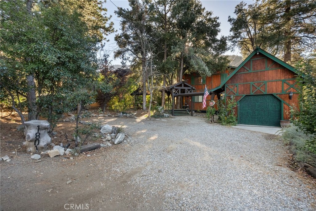 1801 Bernina Drive  Pine Mountain Club CA 93225 photo