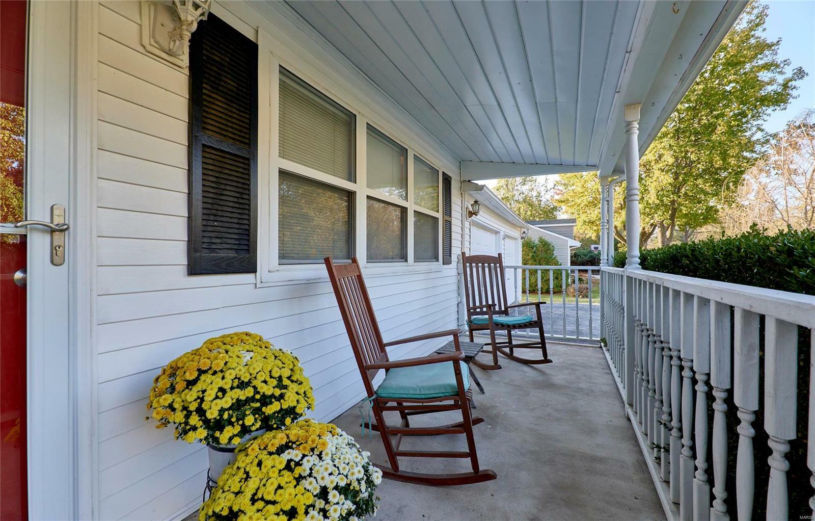 Property Photo:  206 Hillsdale Drive  MO 63011 