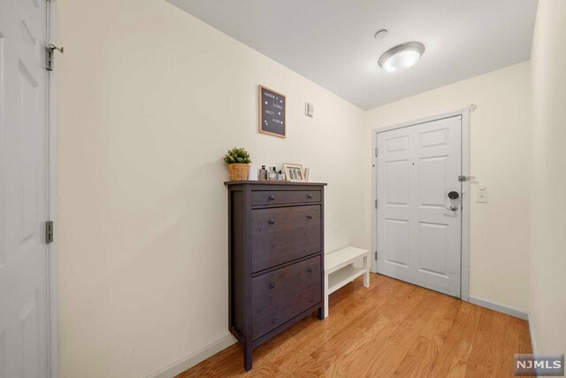 Property Photo:  275 State Street 5C  NJ 07601 