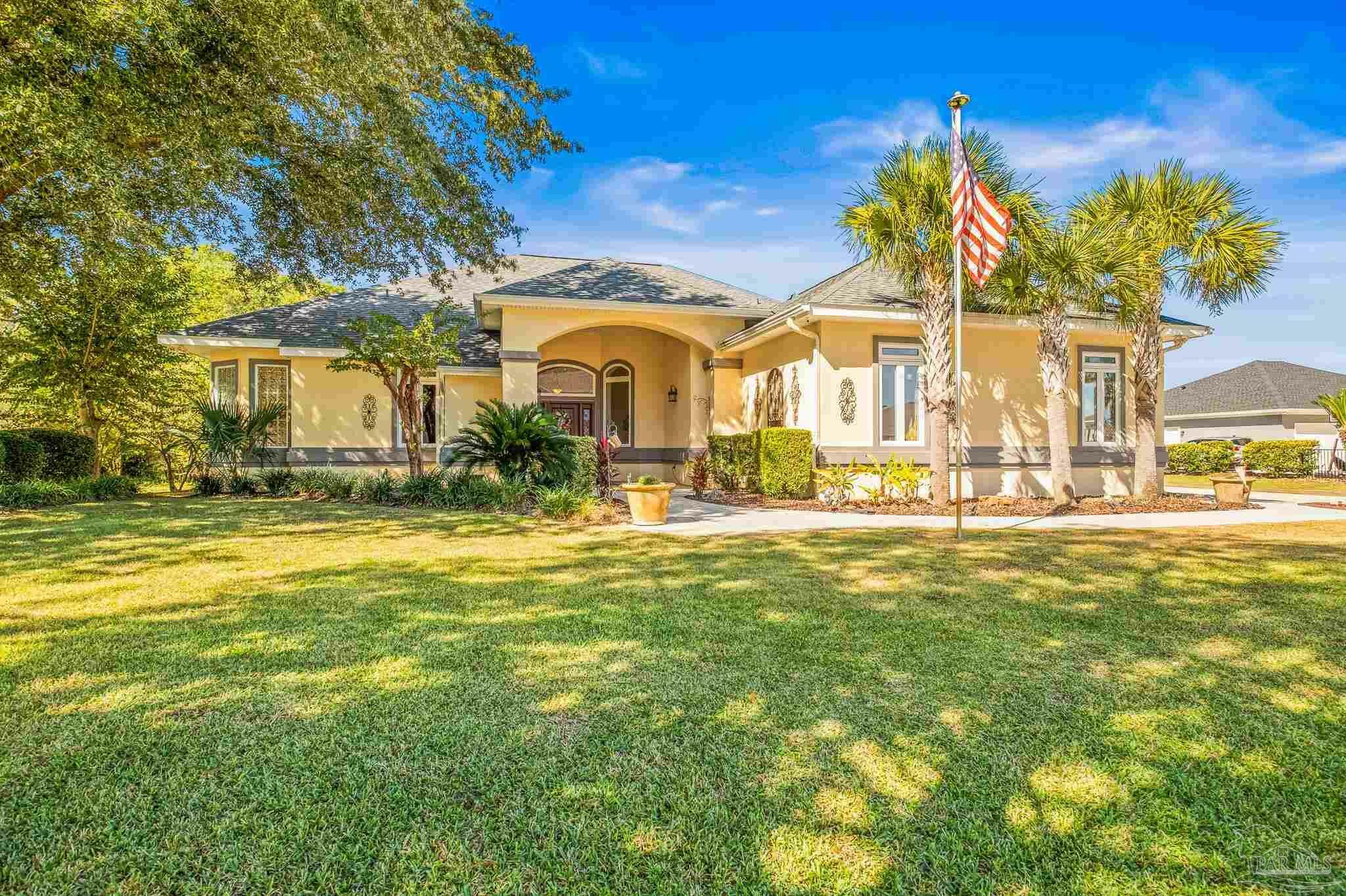 Property Photo:  2515 Masters Blvd  FL 32566 