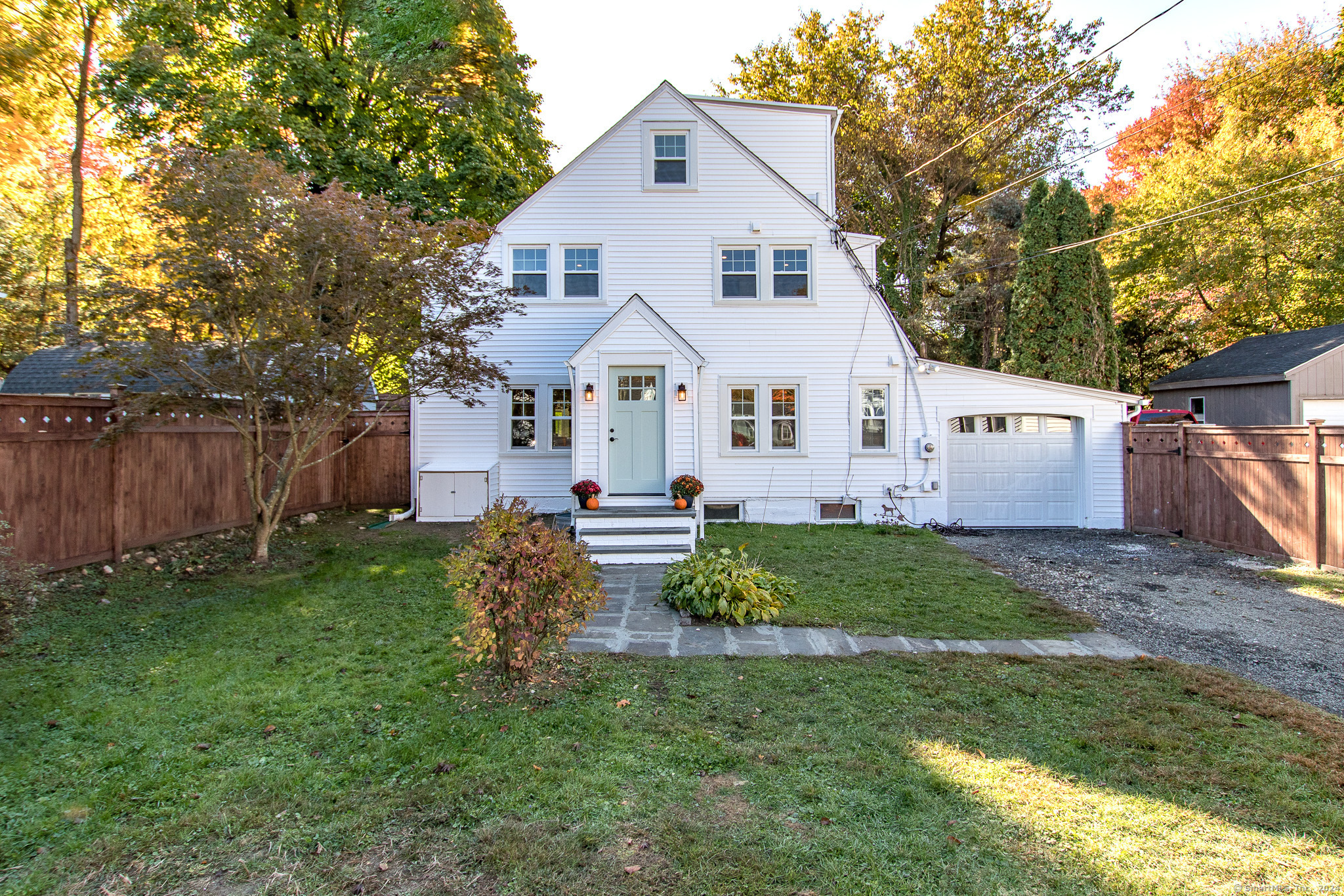 Property Photo:  25 Wakemore Street  CT 06820 