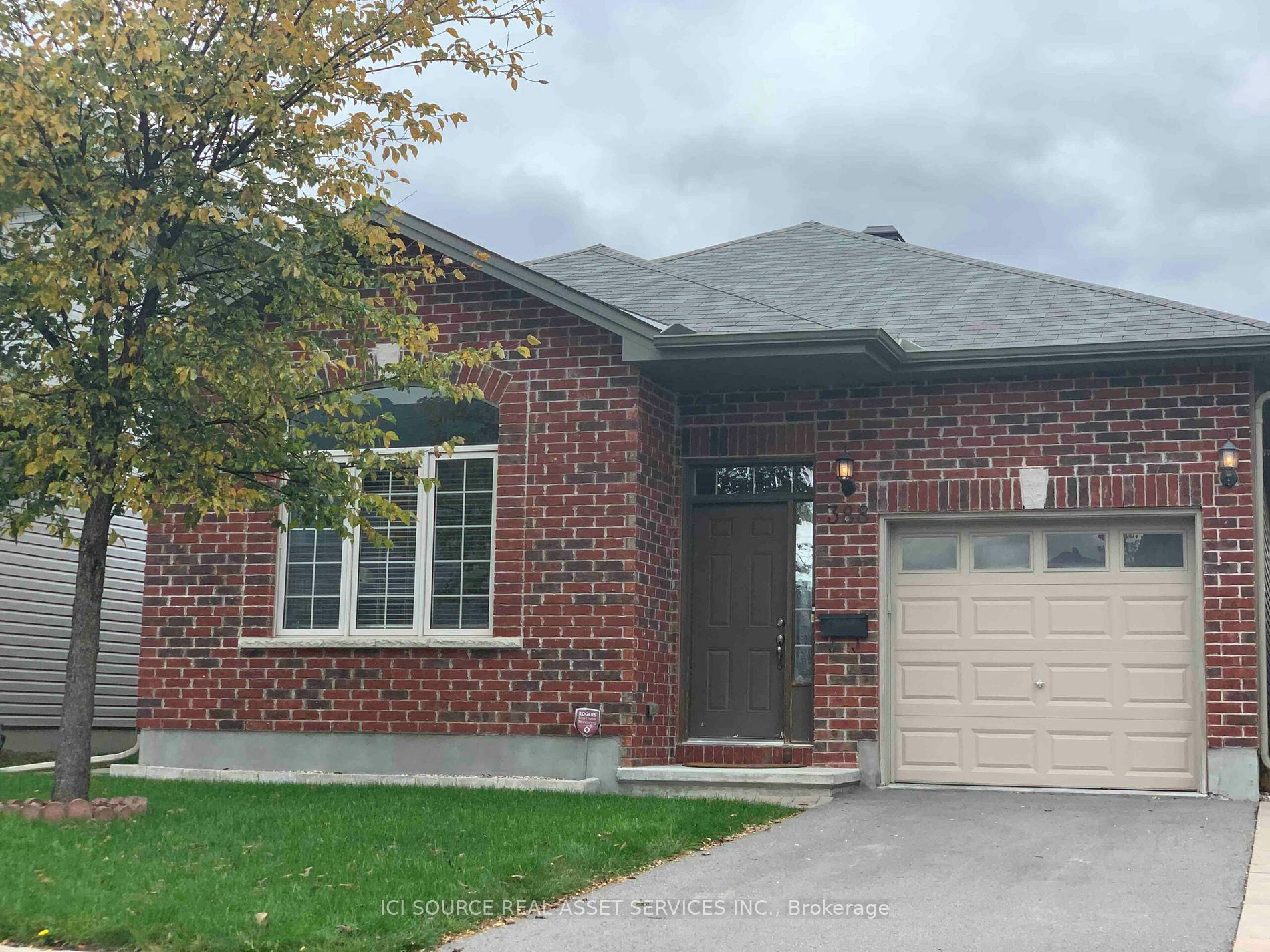 388 Bamburgh Way  Barrhaven ON K2J 6A6 photo