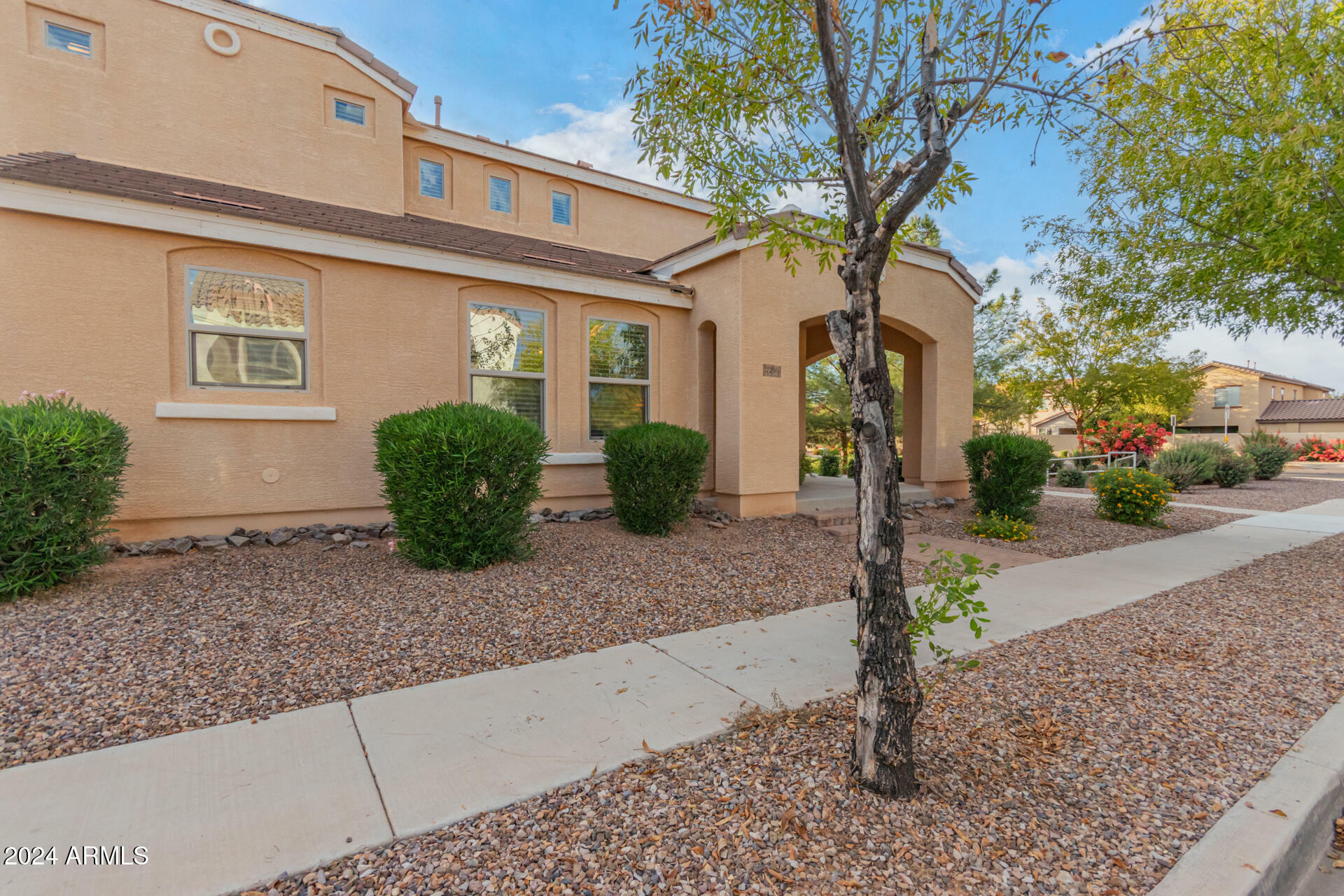 Property Photo:  2216 S Buckaroo Trail  AZ 85295 