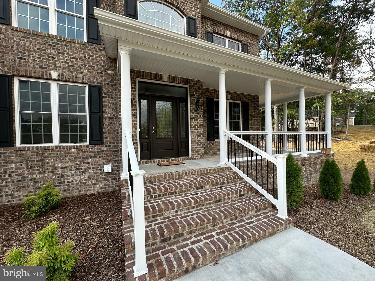 Property Photo:  181 Oak Drive  VA 22603 