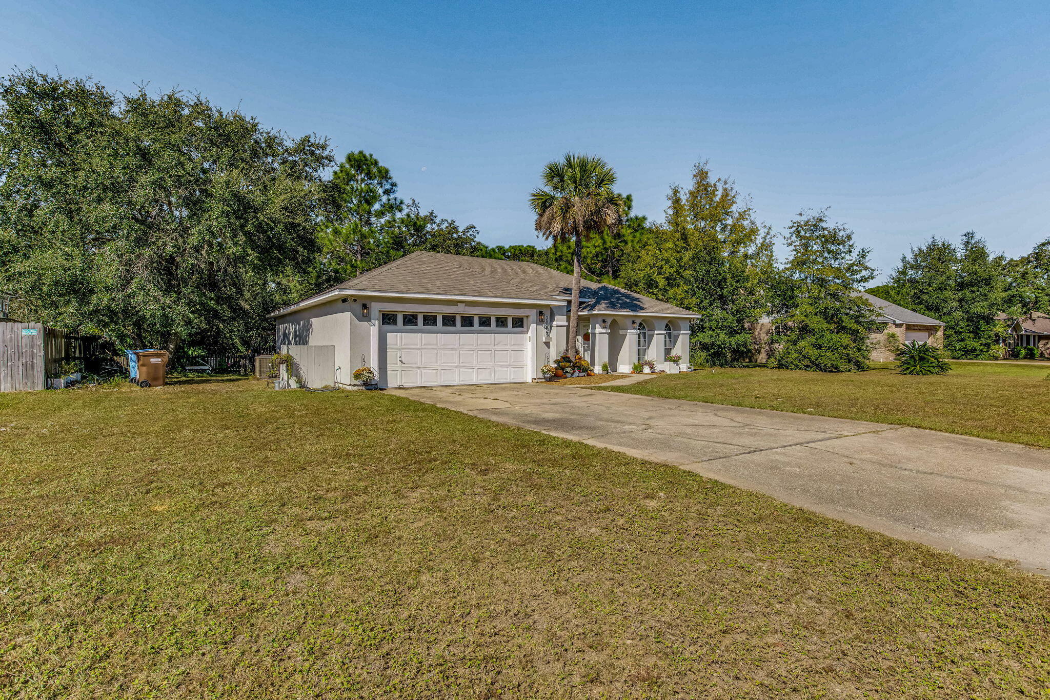 Property Photo:  2005 Coral Street  FL 32566 