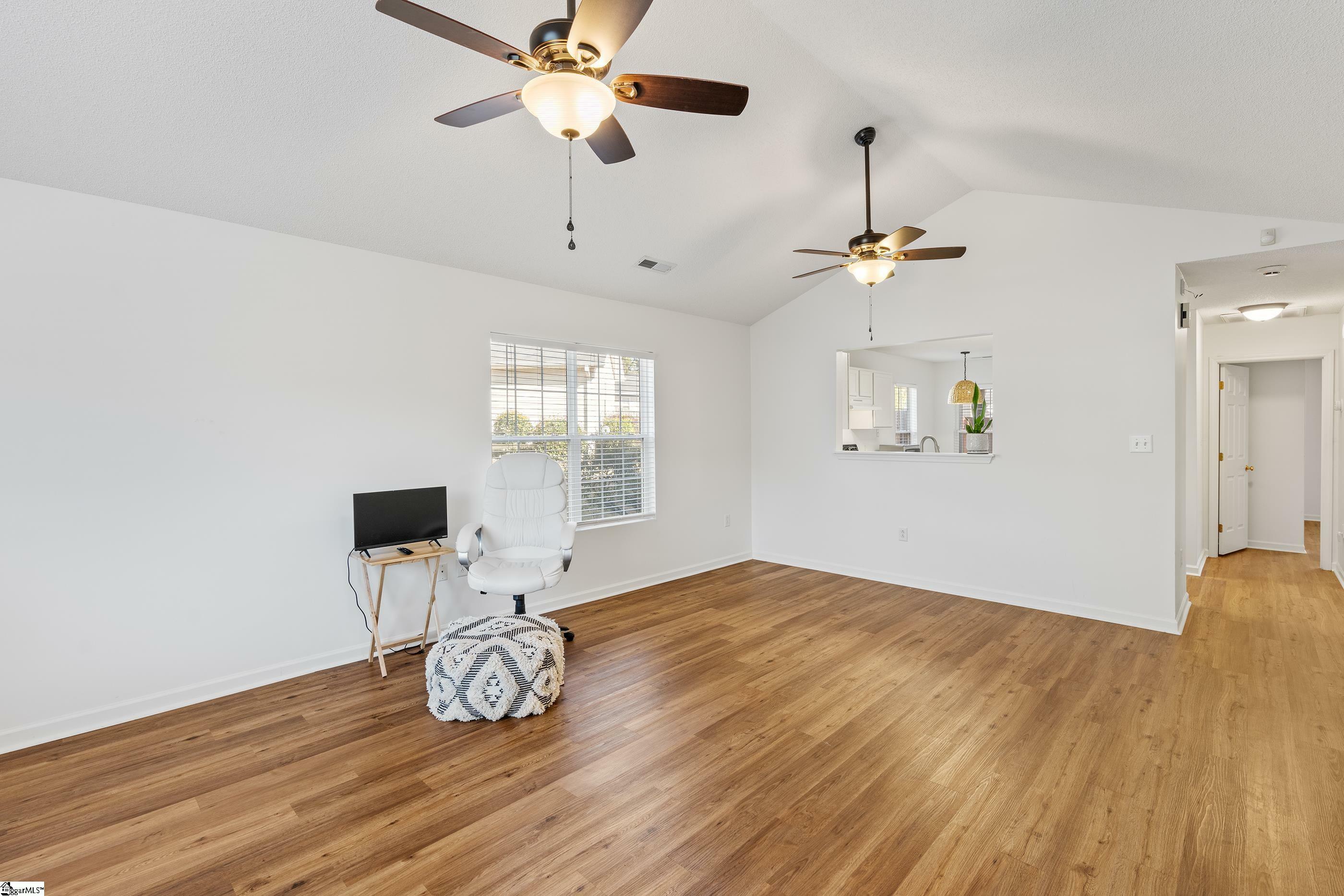 Property Photo:  212 Woodruff Park Lane  SC 29681 