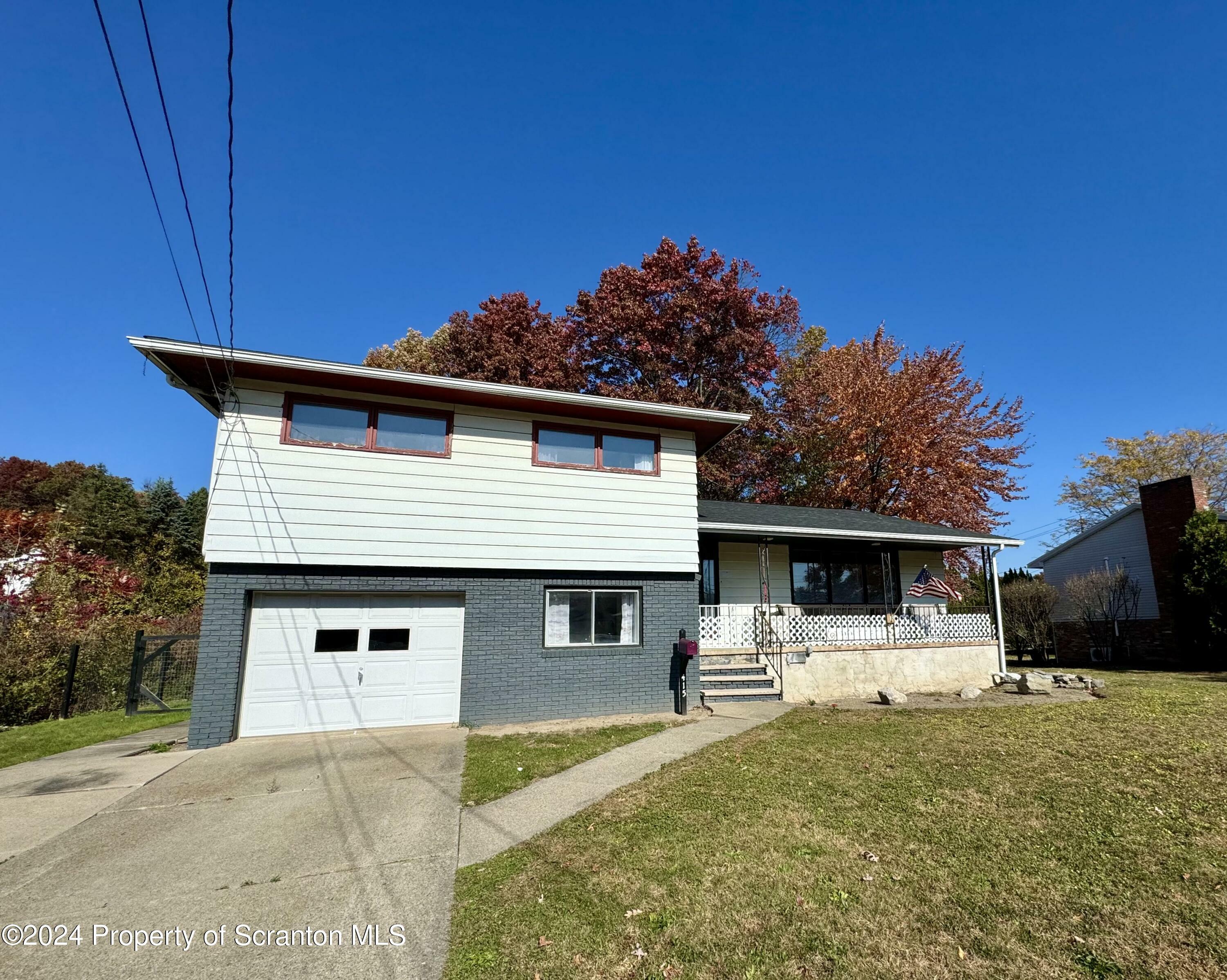 415 Kennedy Drive  Archbald PA 18403 photo