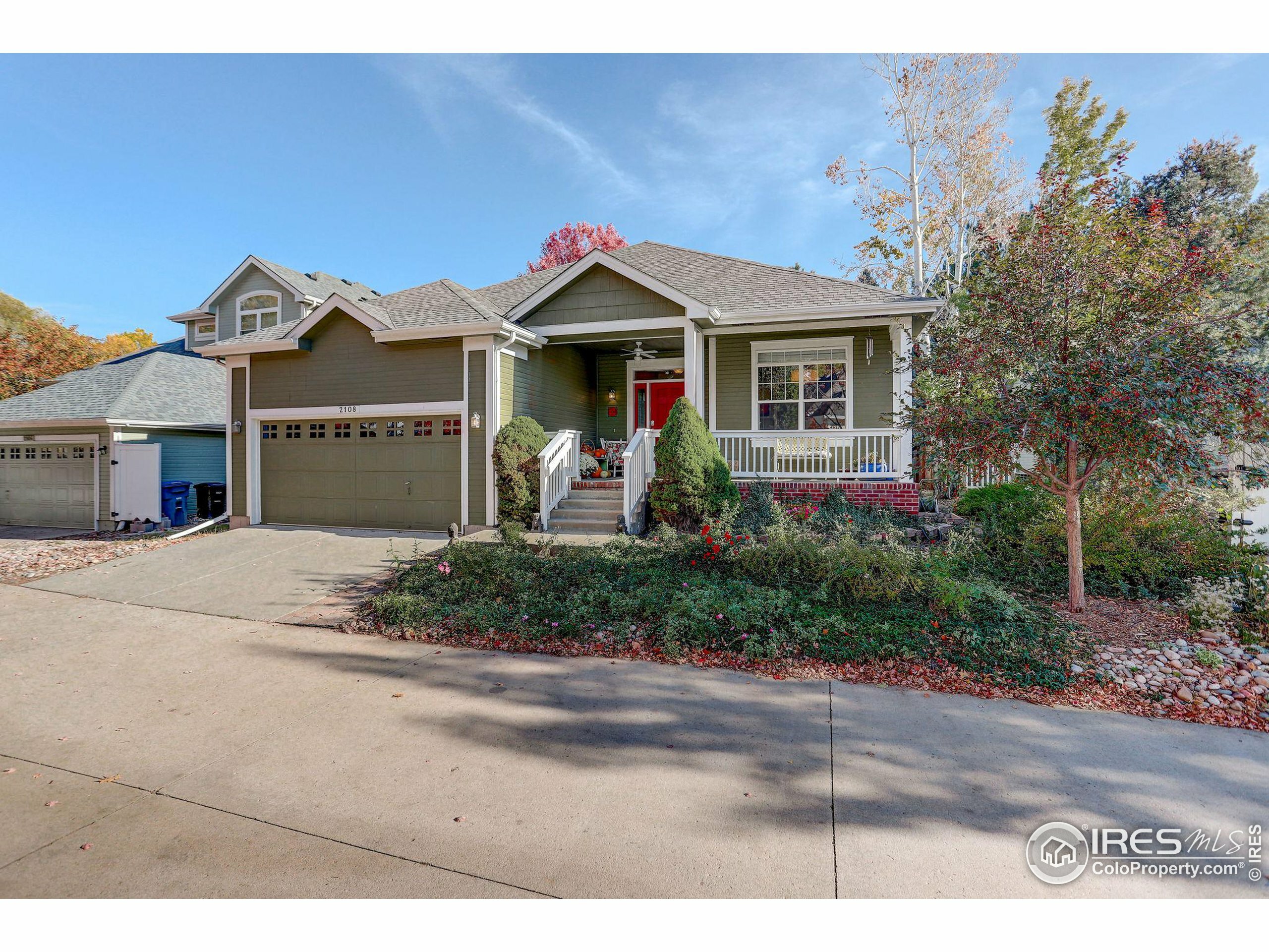 Property Photo:  2108 Springs Pl  CO 80504 