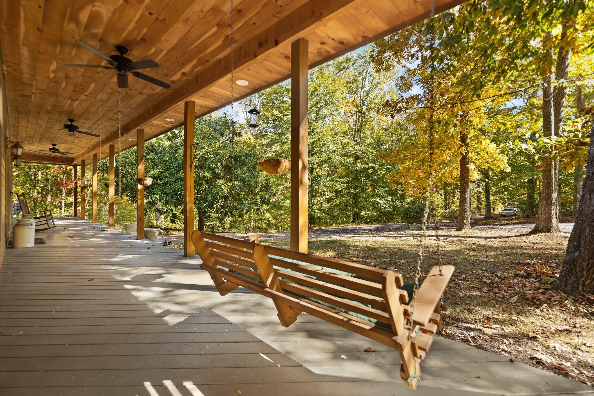 Property Photo: 270 Wondering Woods Drive KY 42503