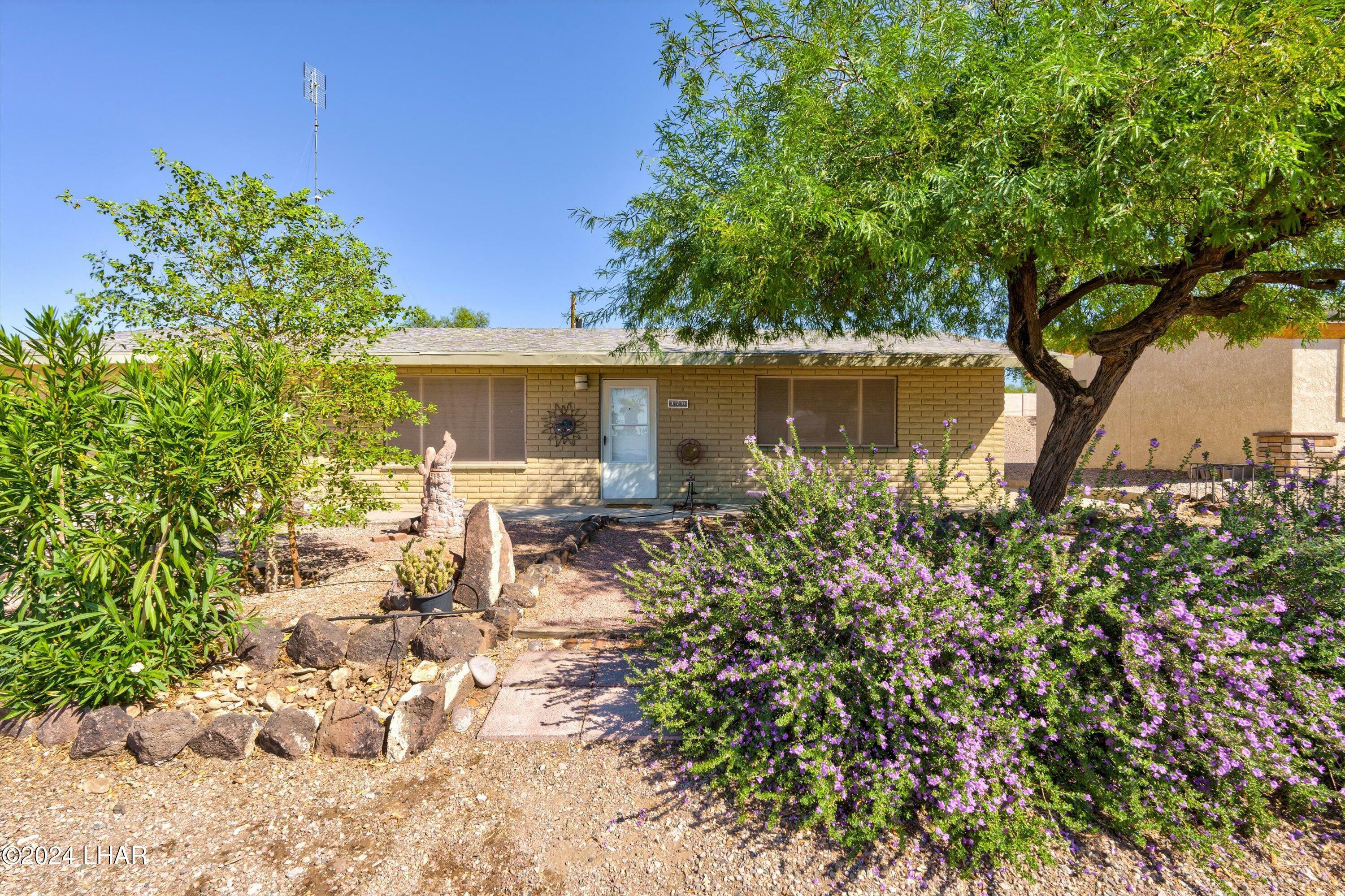 Property Photo:  370 Corvair Dr  AZ 86406 