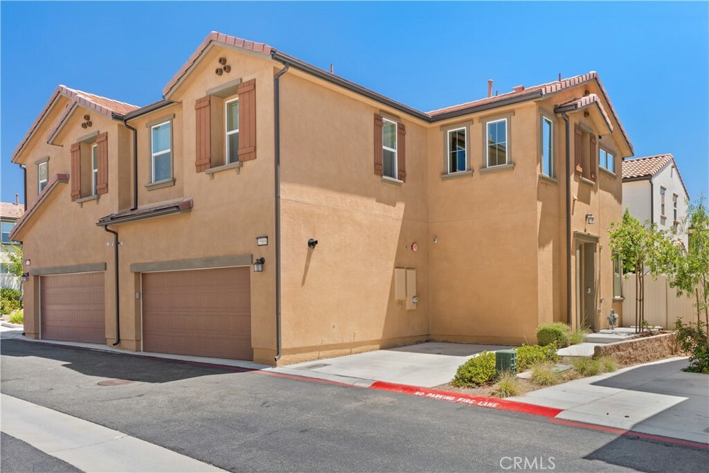 Property Photo:  35808 Breckyn Lane  CA 92562 