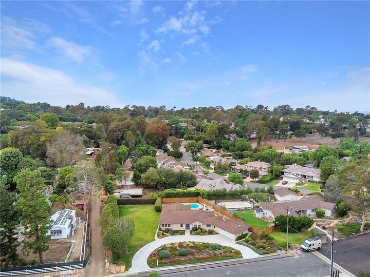 Property Photo: 15 Masongate Dr CA 90274