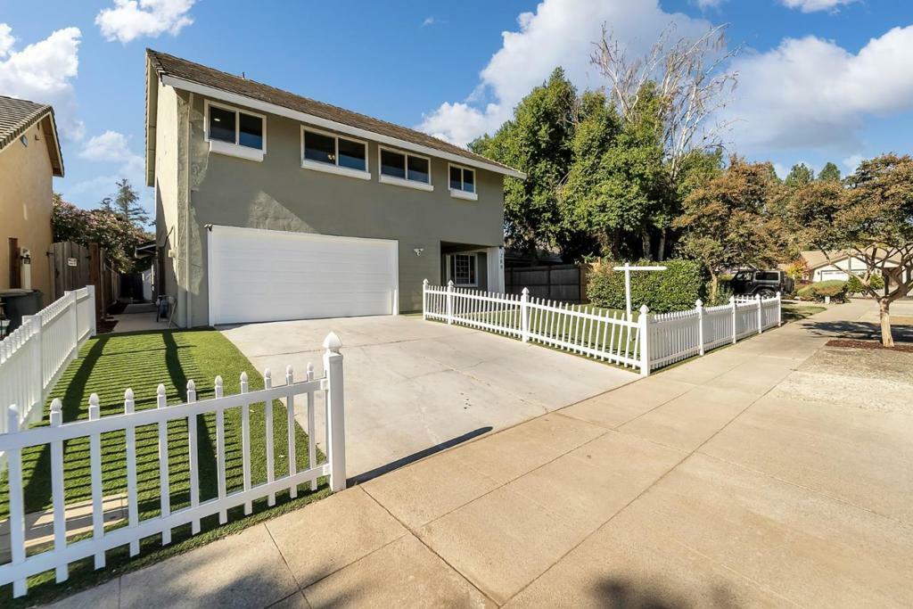 Property Photo:  209 Pinot Court  CA 95119 