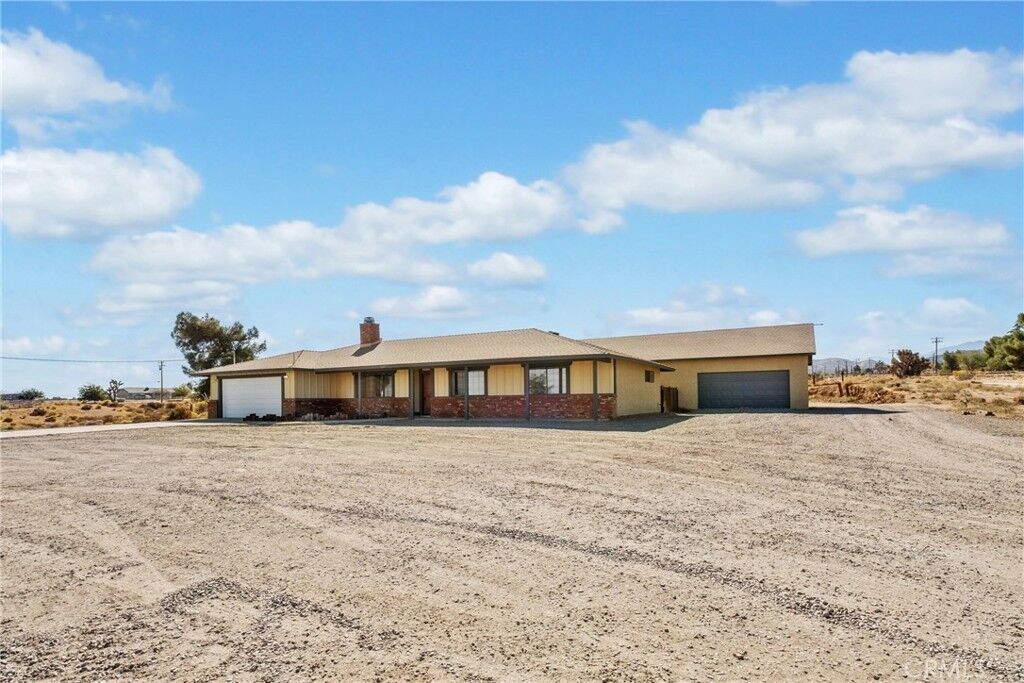 Property Photo:  5737 Sunnyslope Road  CA 92371 