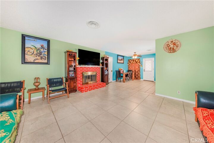 Property Photo:  22261 Kayenta Road  CA 92308 