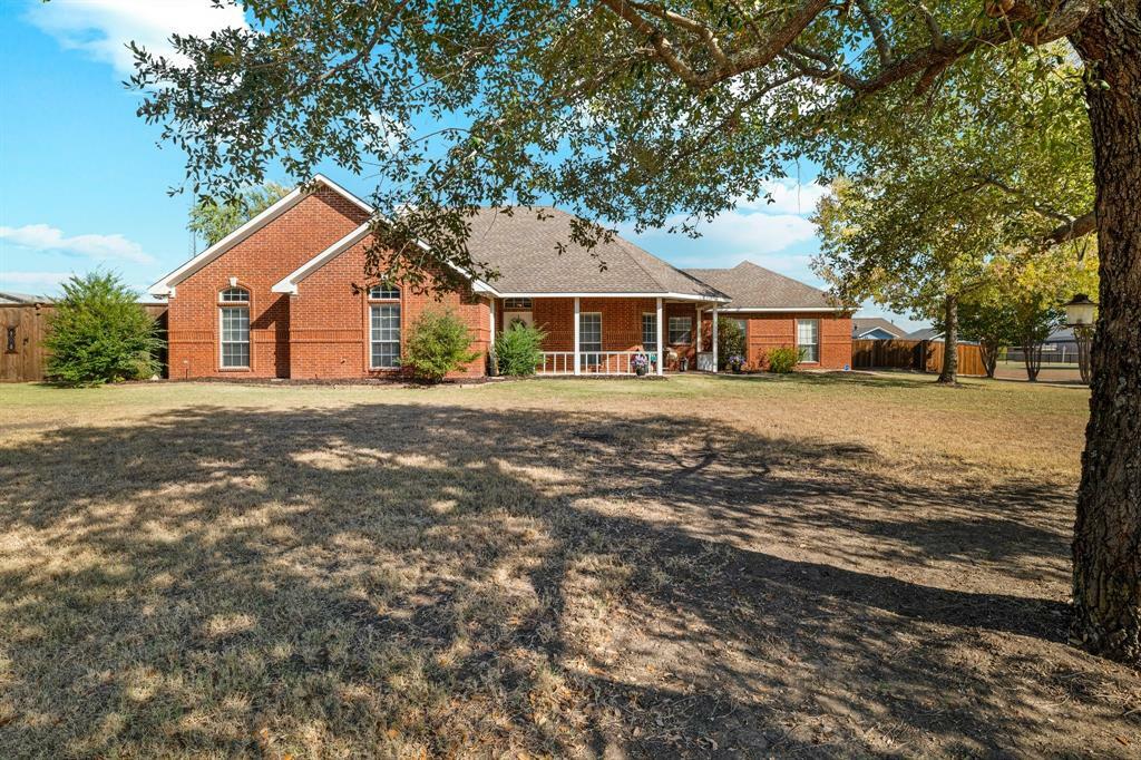 Property Photo:  255 Holder Trail  TX 75071 