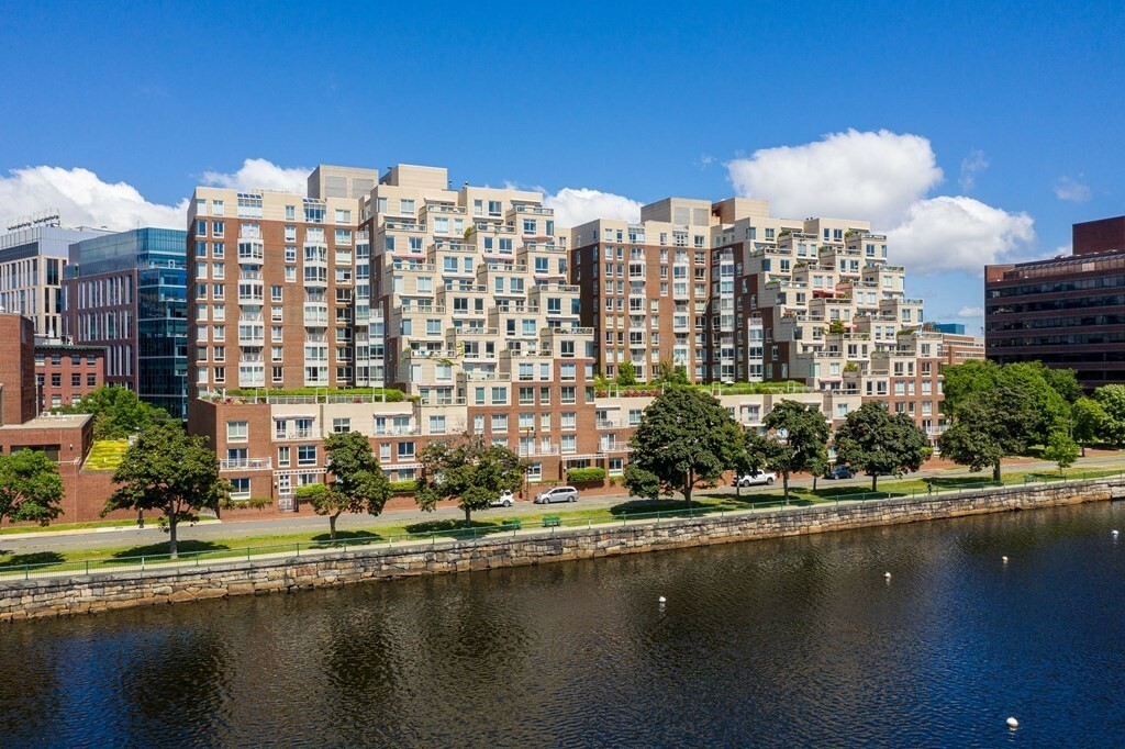 Property Photo:  75-83 Cambridge Parkway W1108  MA 02142 