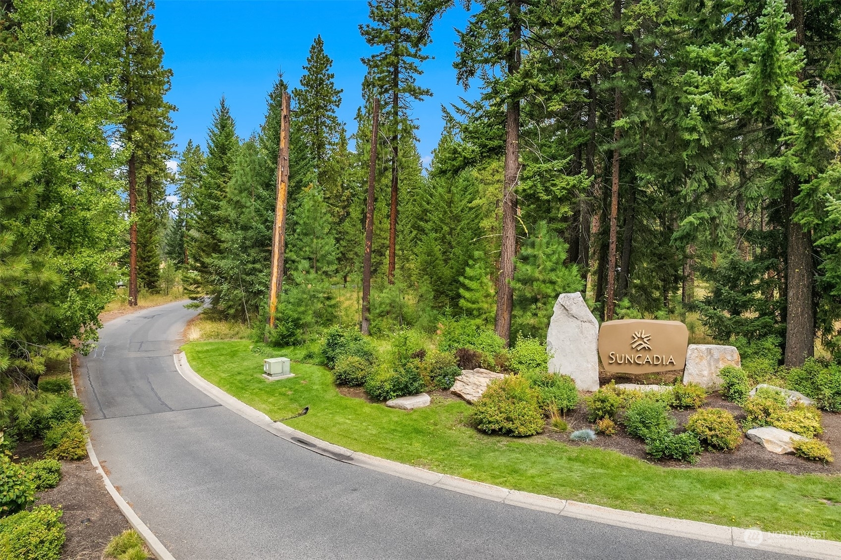 Property Photo:  3600 Suncadia Trail 4018  WA 98922 