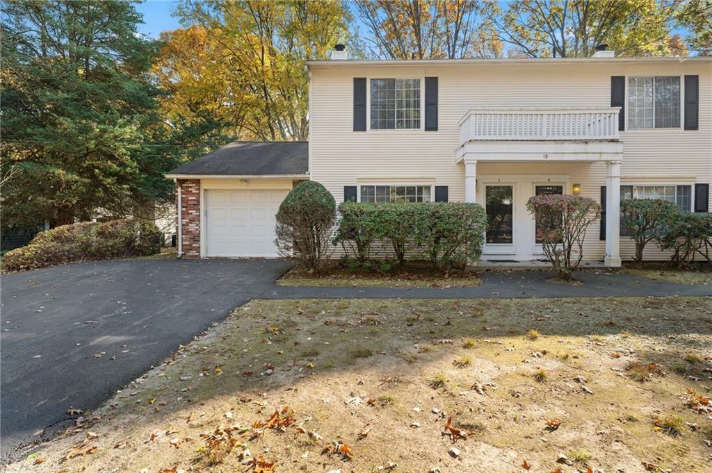 Property Photo:  19 Eagle Run A  RI 02818 
