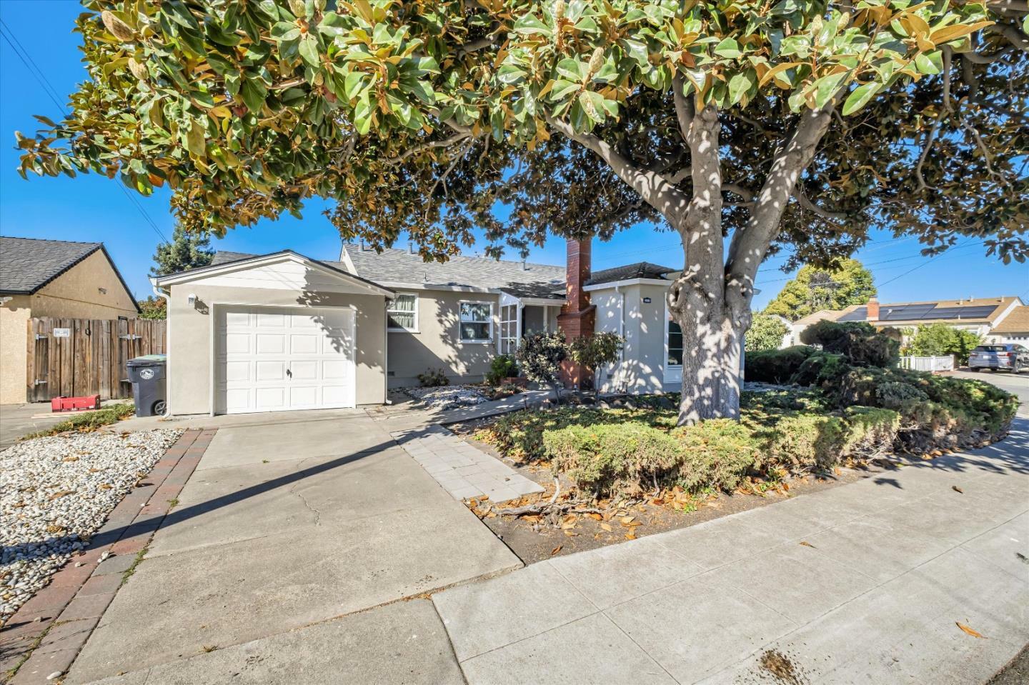 Property Photo:  15201 Galt Street  CA 94579 