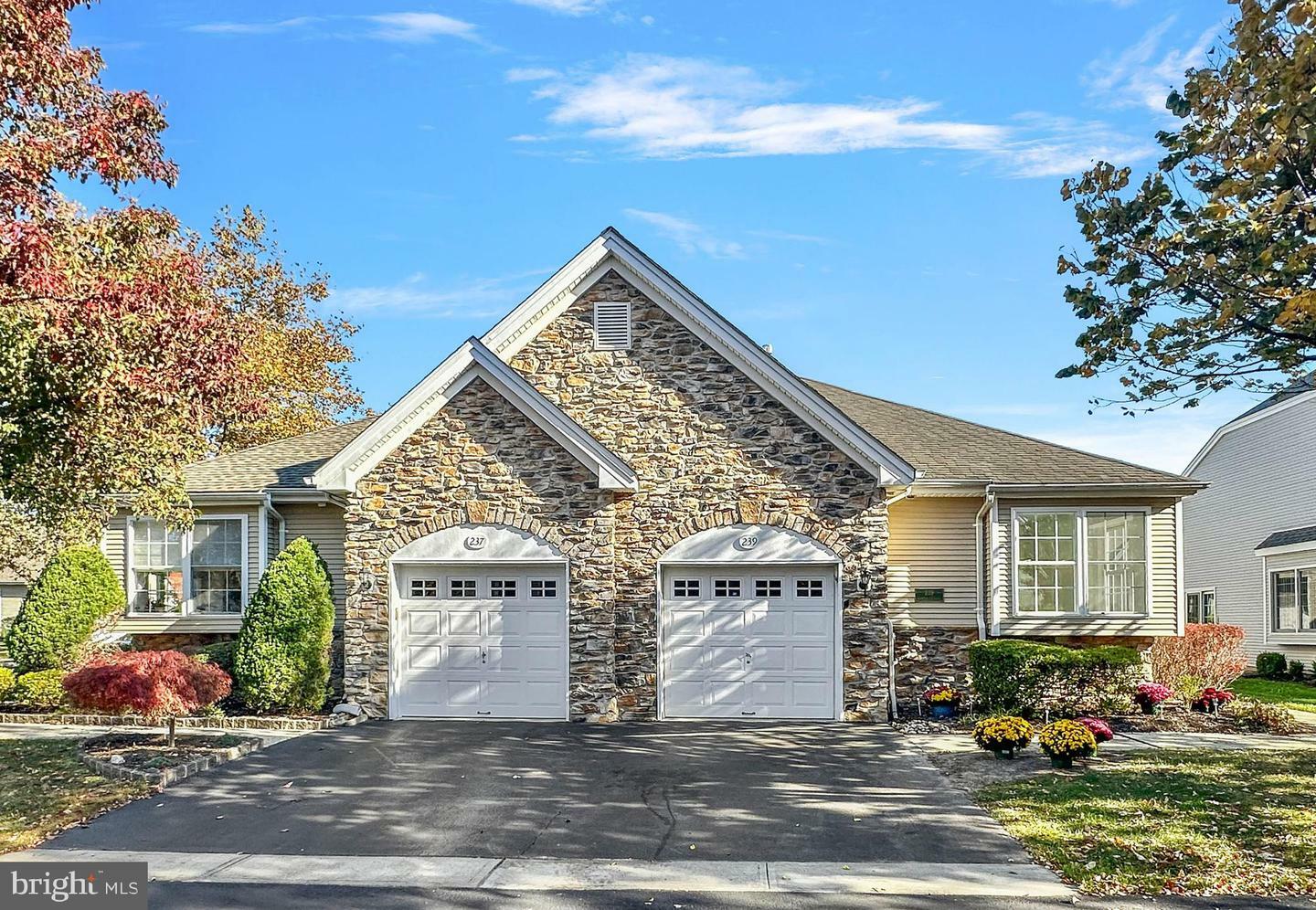 Property Photo:  239 Meadowlark Drive  NJ 08690 