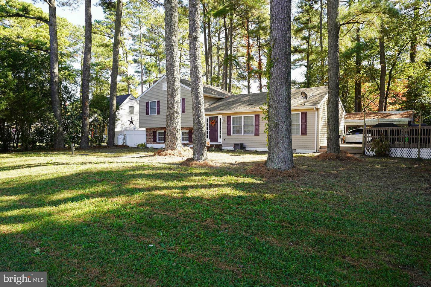 Property Photo:  715 Regency Drive  MD 21804 