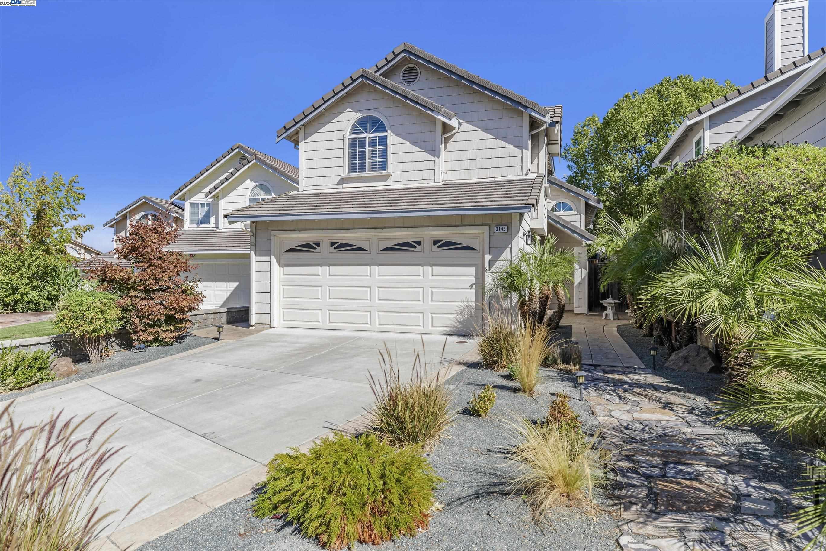 Property Photo: 3142 Half Dome Dr CA 94566